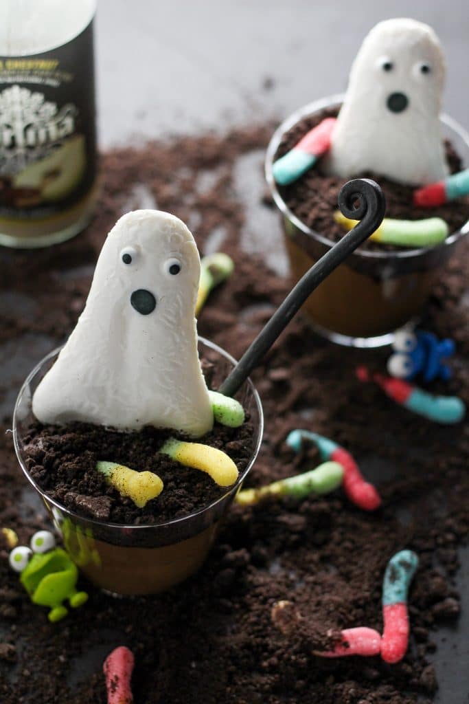 vegan chocolate pudding with candy ghost