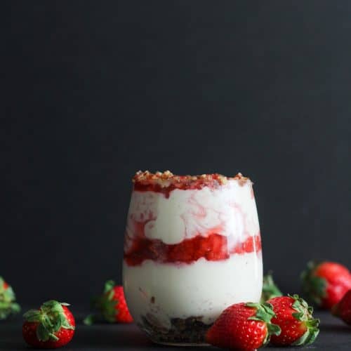 Vegan Strawberry Cheesecake Parfait Vegan With Curves
