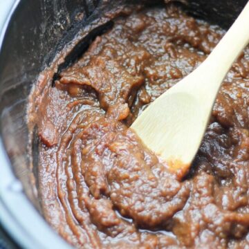 apple butter in a slow cooker