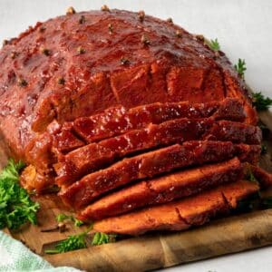 sliced vegan ham