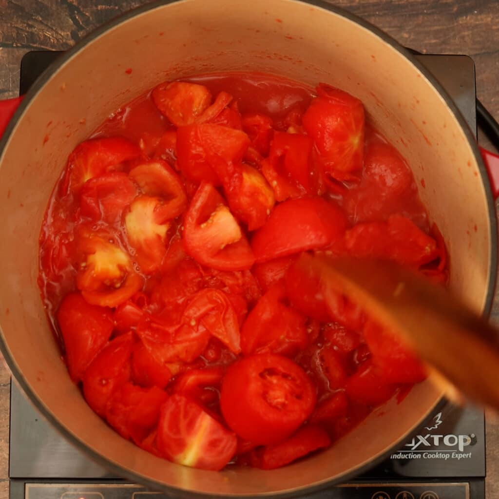 tomatoes in a pot simmering