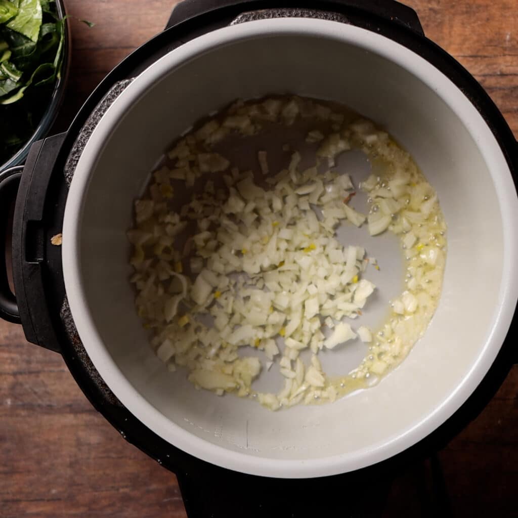 sauté onions and garlic in an instant pot